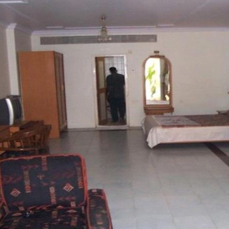 Juhu Hotel Βομβάη Εξωτερικό φωτογραφία